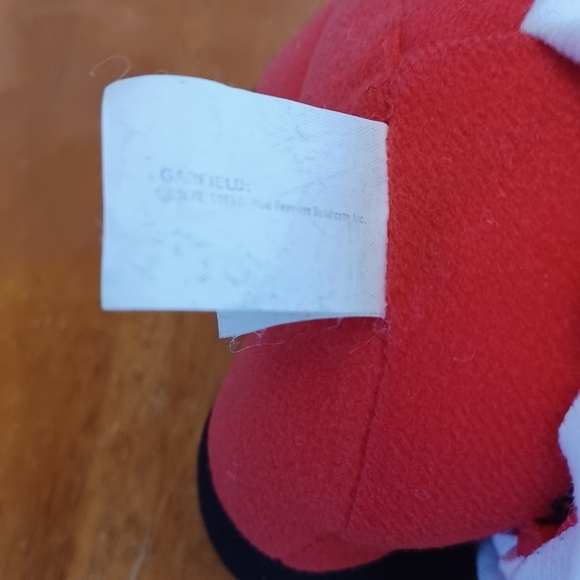 1983 Garfield United Feature  Syndicate Santa Plush 7" - Picture 3 of 8